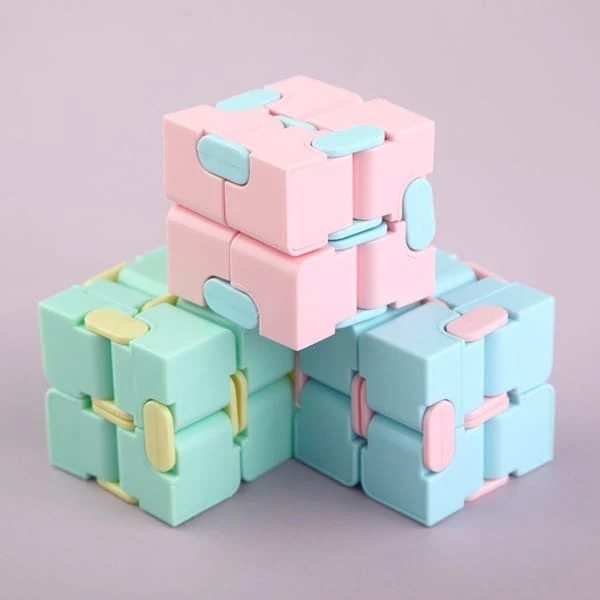 Cube Infini Pastel