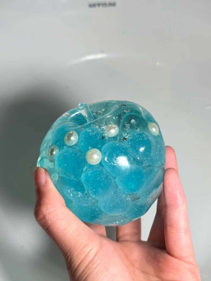Blue Ocean Crystal Ball Apple (Zero bounce-back) Squishy Fidget Toy