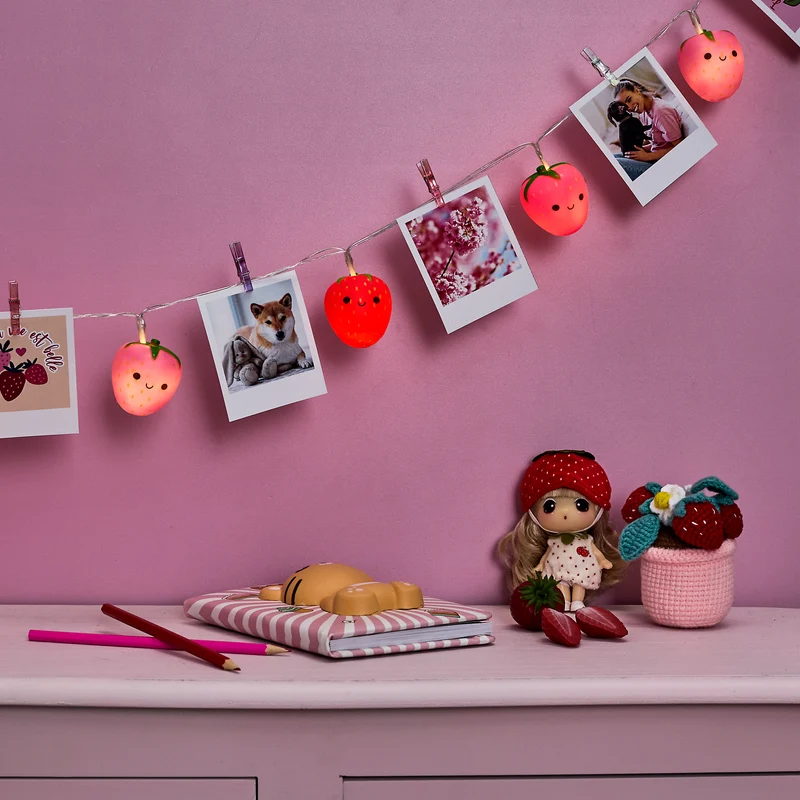GUIRLANDE CLIPS KAWAII FRAISES