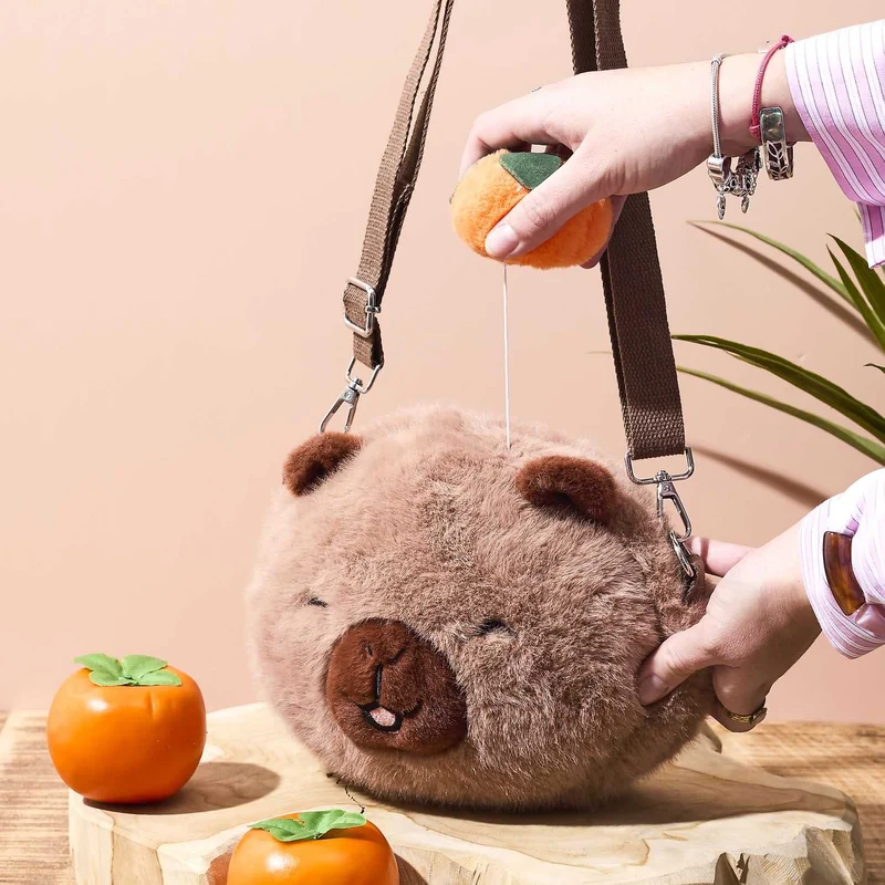 SAC PELUCHE CAPYBARA VIBRANT