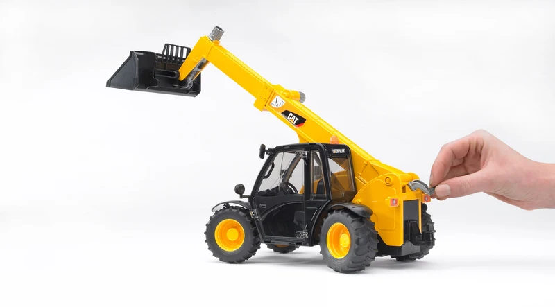 Bruder Cat® Telehandler Construction Toy with Extendable Arm 1:16 Scale