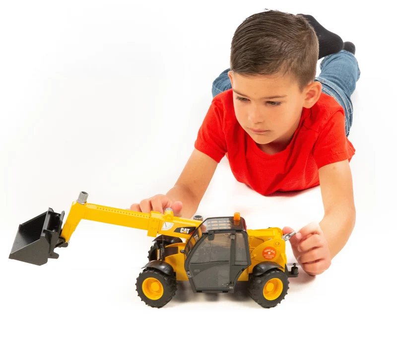 Bruder Cat® Telehandler Construction Toy with Extendable Arm 1:16 Scale