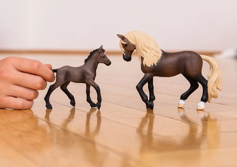 Schleich Horse Club Peruvian Paso Stallion Figurine Hand Painted Toy