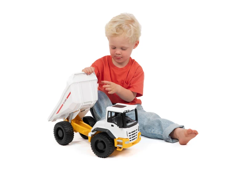 Bruder Roadmax Dump Truck 1:16 Scale Toy Construction Vehicle