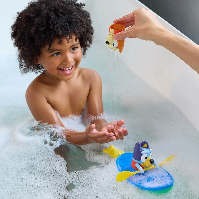 Toomies Bluey Pull and Go Canoe Bath Toy for Toddlers