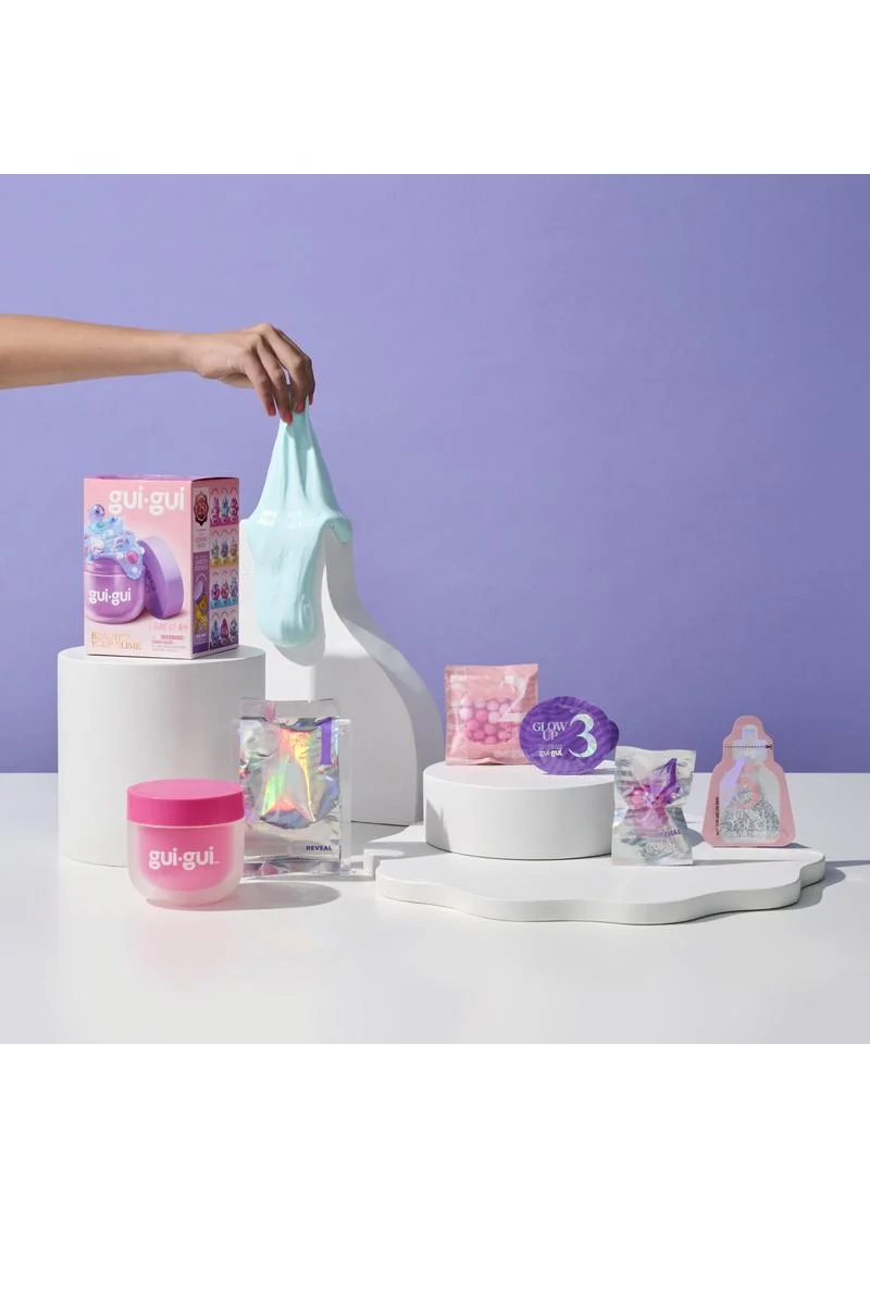 Gui Gui Surprise Slime Kit with Mini Figure and Charms