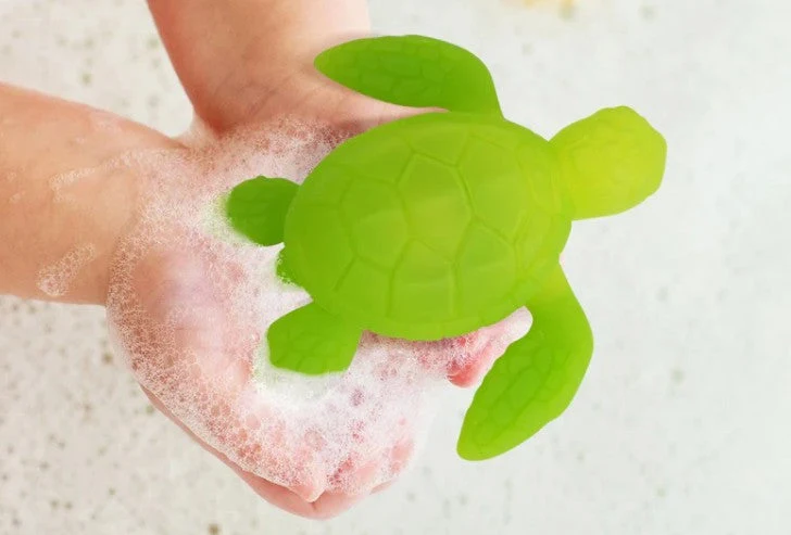 Tub Turtle Light-up Bath Toy