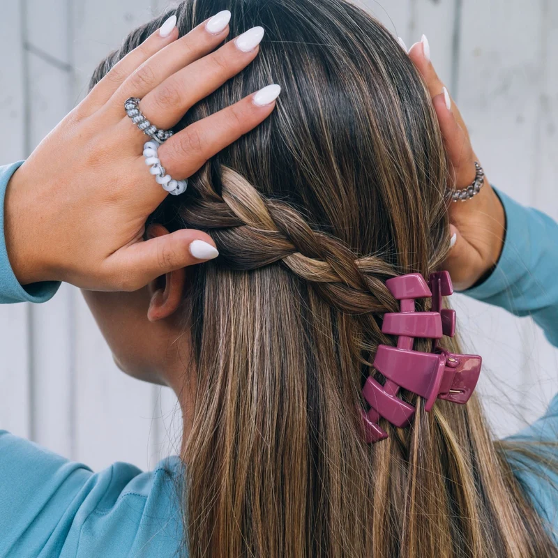 TELETIES Classic Wild Side Medium Claw Hair Clip in Deep Magenta
