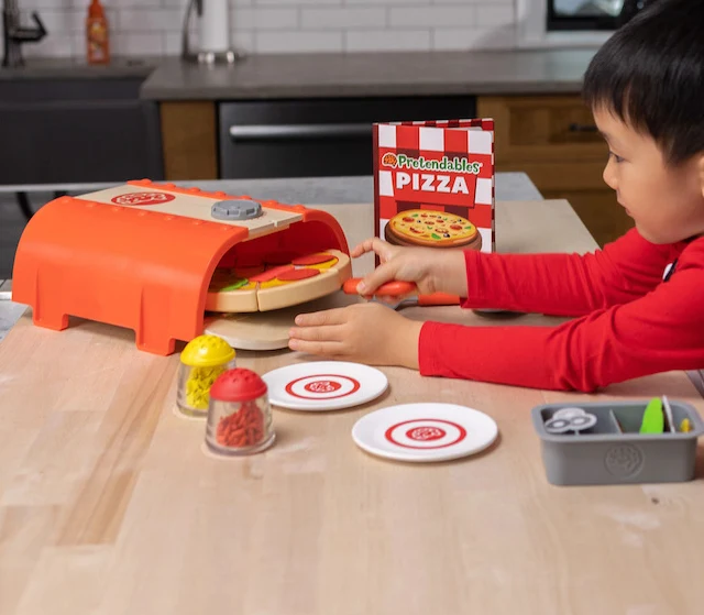 Pretendables Backyard Pizza Oven Set