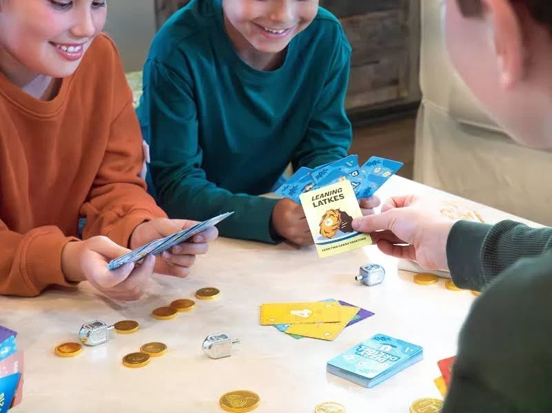 Dizzy Dreidel Hanukkah Card Game
