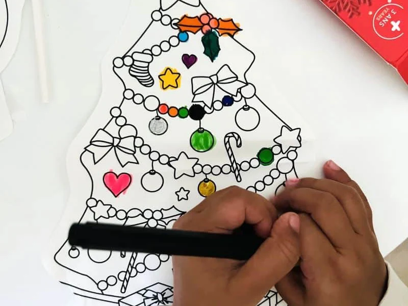 Coloriages gonflables - Noël - Ara Créative