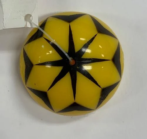 Geometric Dome Poppers (Yellow Star) - Poppers géométriques en dôme (Étoile jaune)