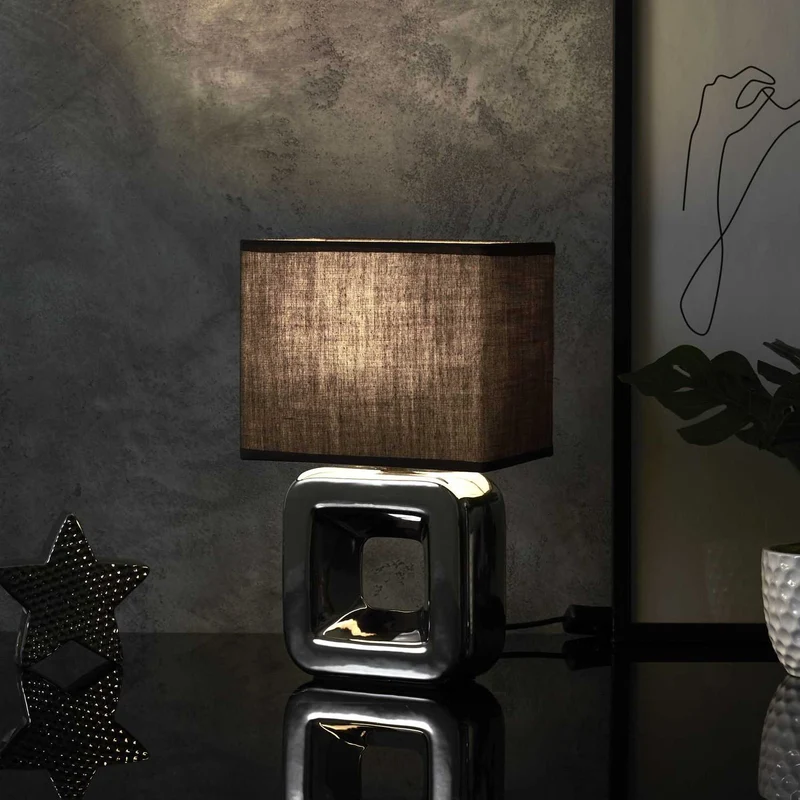 LAMPE CERAMIQUE FINITION CHROMEE H32.5CM