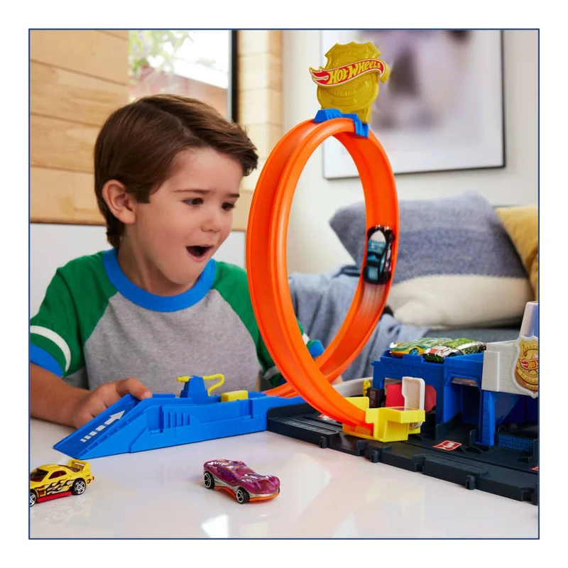 Hot Wheel Super Police Station