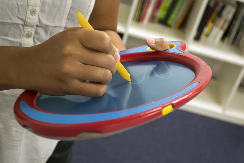 Play n' Trace Boogie Board