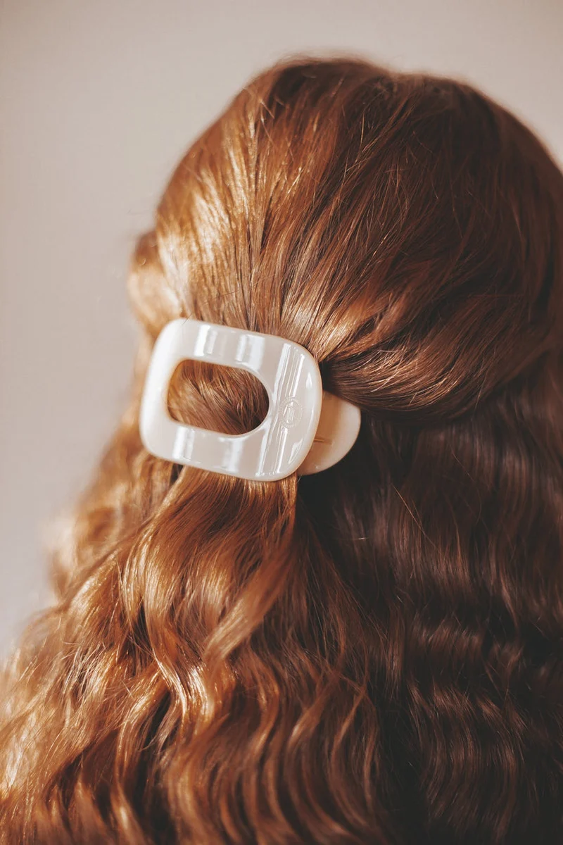 Almond Beige Small Flat Round Hair Clip