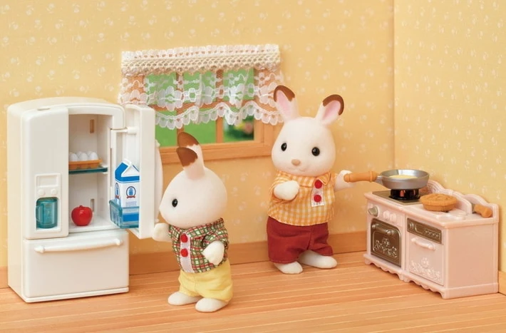 Calico Critters Playful Starter Furniture Set with Chocolate Rabbit Mother