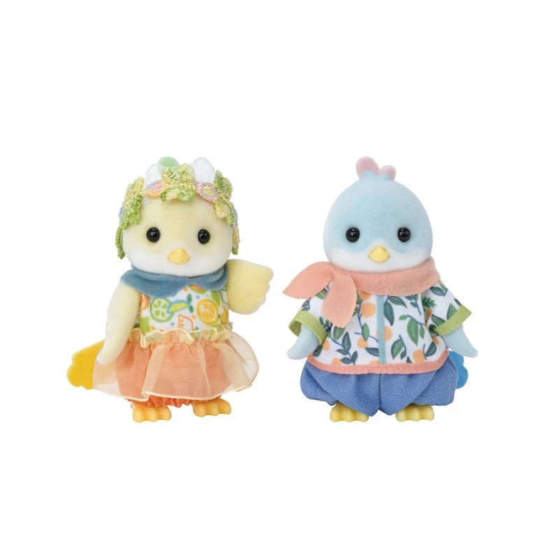 Calico Critters Citrus Bird Family Collectible Figures with Posable Wings