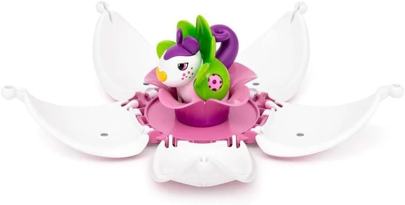 Brio Flora Poppy Flower House Playset with Figure and Accessories