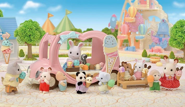 Calico Critters Ice Cream Van Playset with 30 Plus Accessories