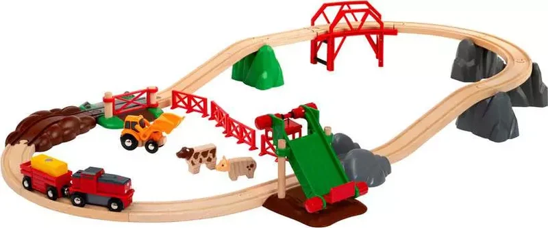 BRIO World 30 Piece Animal Farm Train Set with Battery Engine