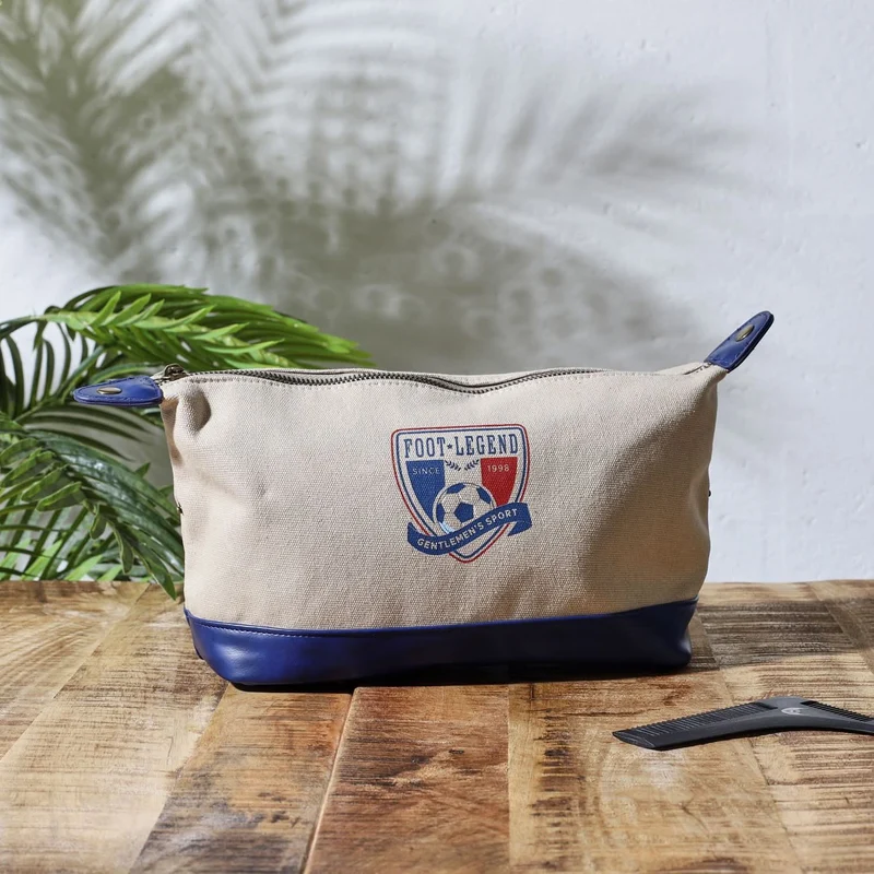 TROUSSE DE TOILETTE FOOTBALL