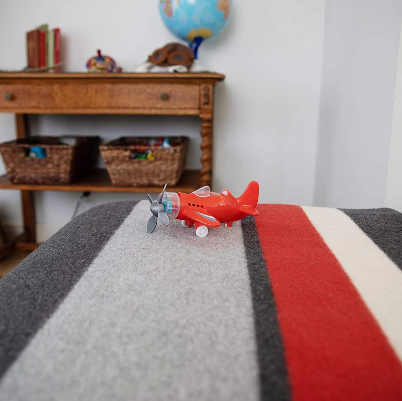Playviators Plane (Red) / Avion rouge