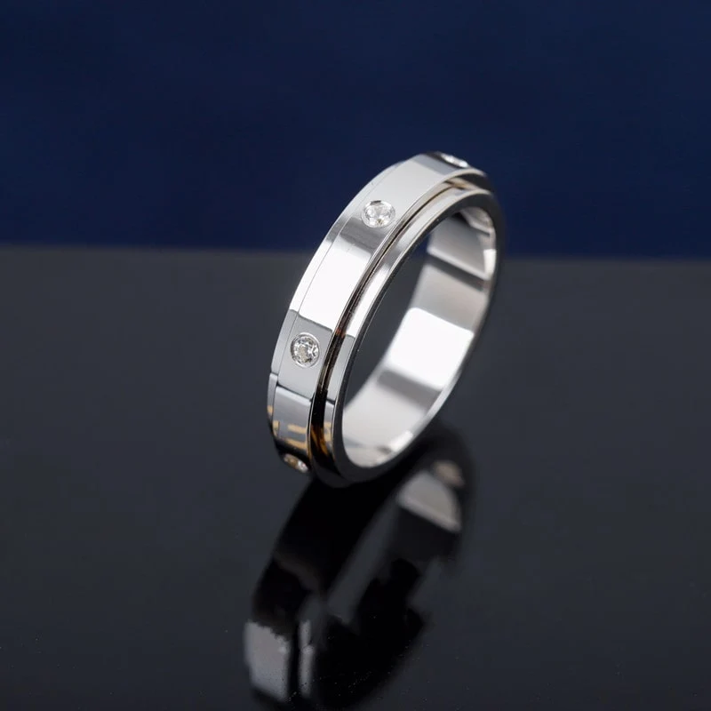 Bague anti-stress cristal tournoyante.