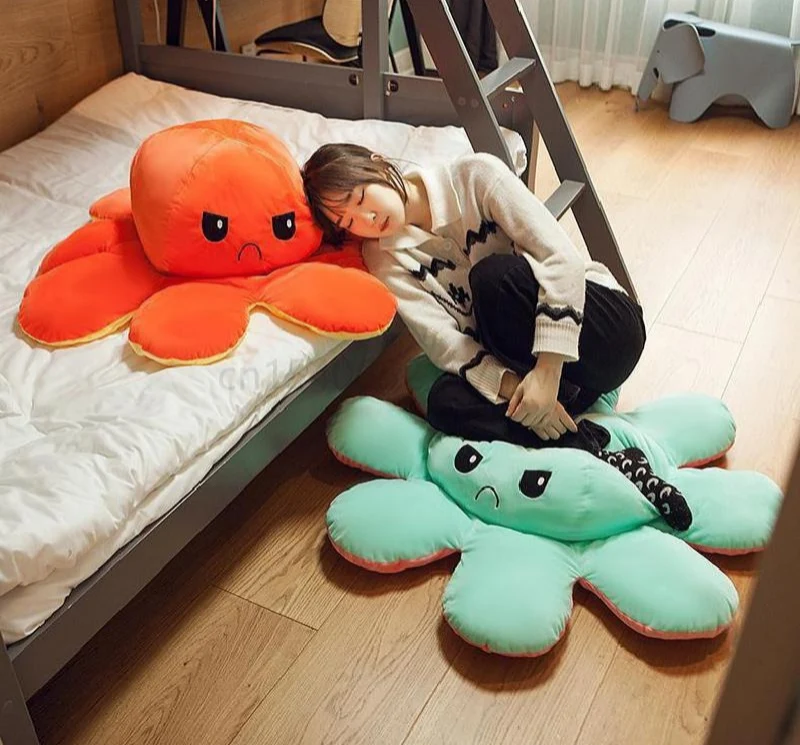 Peluche pieuvre géante