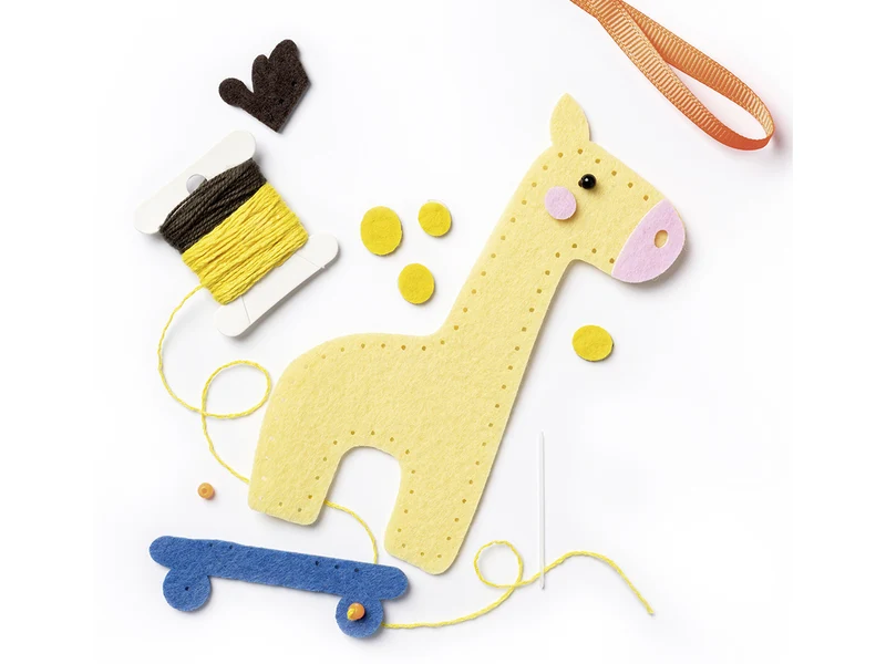 Mini kit de couture de feutrine Filzinies - 13 pièces