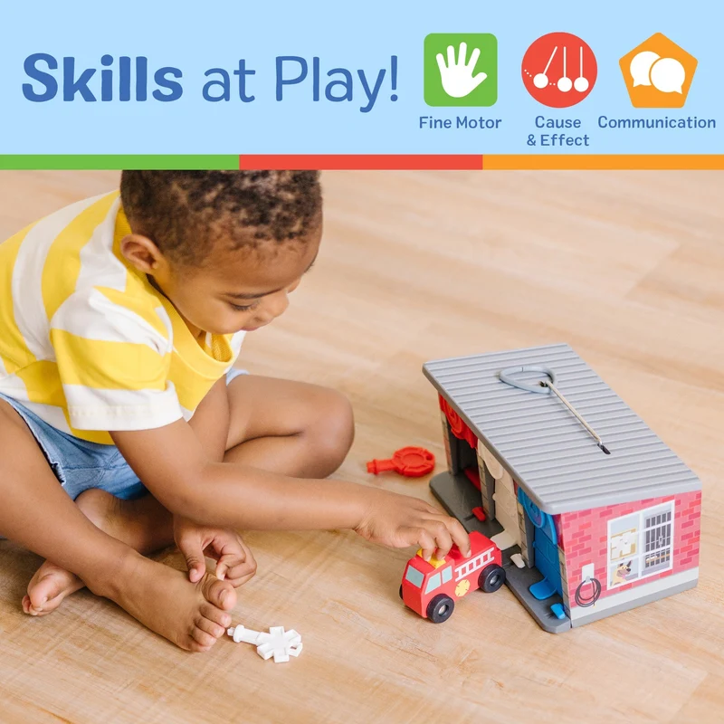 Melissa & Doug Keys & Cars Rescue Garage Playset