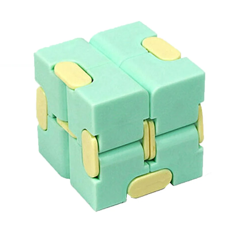 Cube infini de décompression