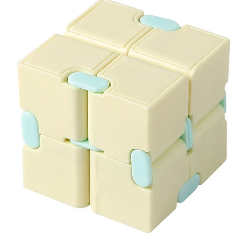Cube infini de décompression