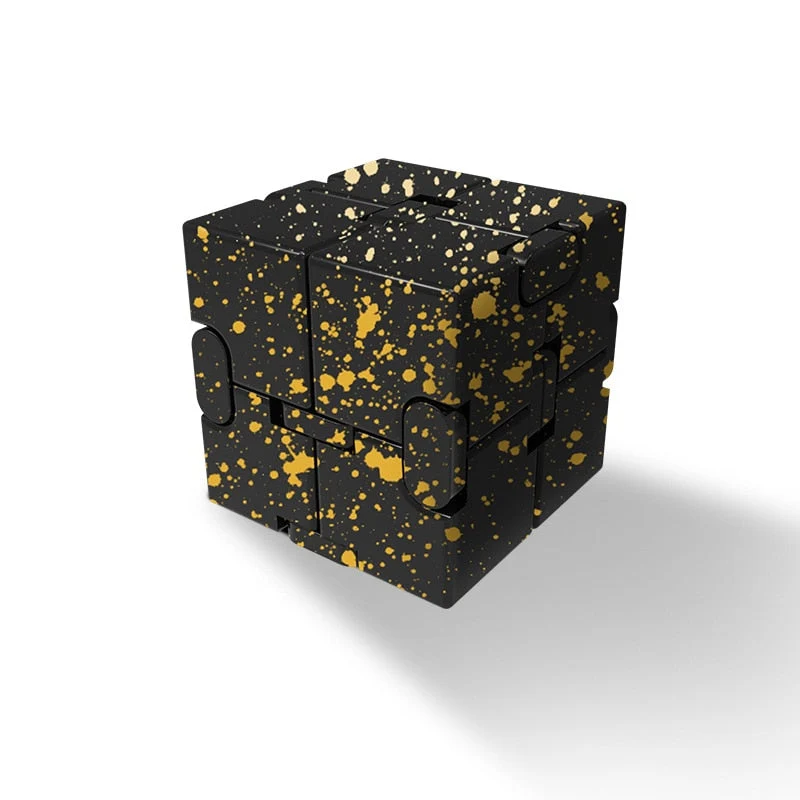 Cube infini antistress métal noir rouge