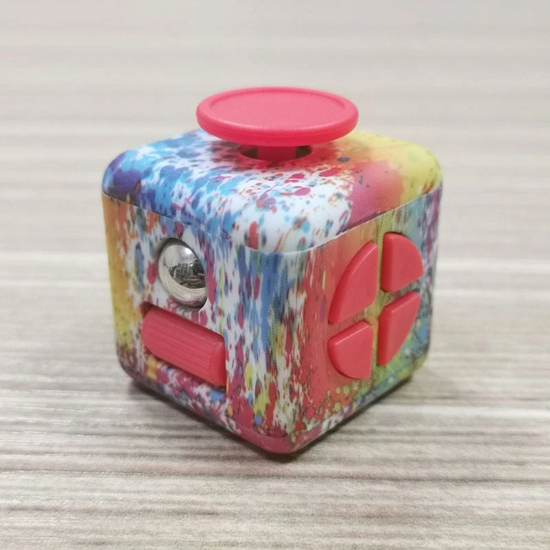 Cube Antistress Multiboutons Fingertoy vert