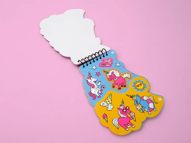 Carnet d'activité sticker - Lily la licorne