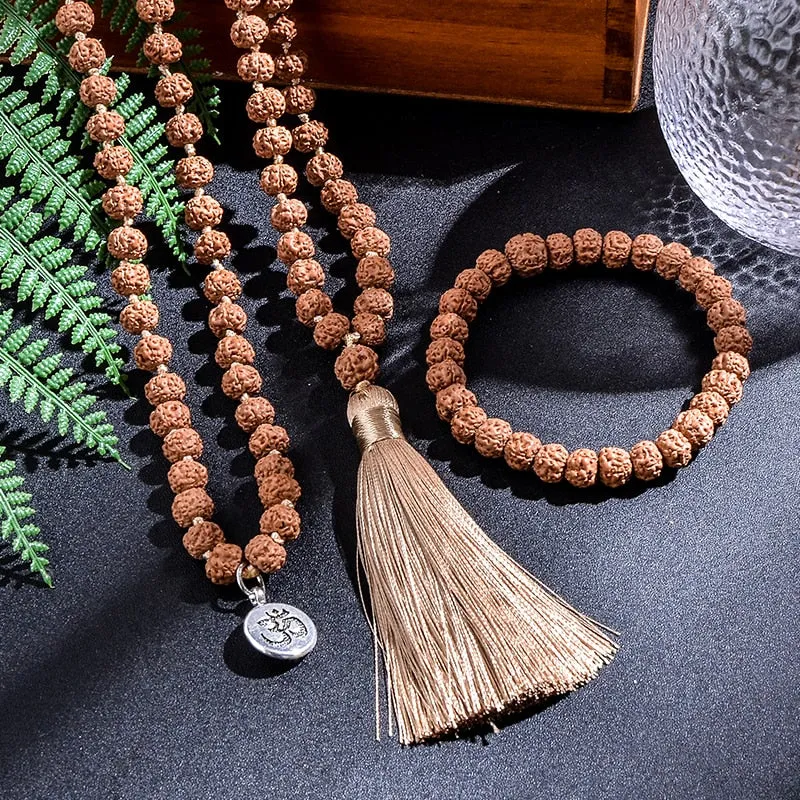 Collier de prière et méditation Rudraksha