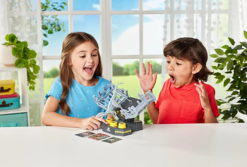 Jurassic World Cage Breaker Game