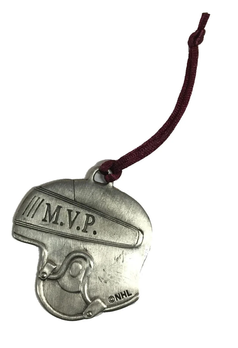 Hockey Helmet Ornament - Ornement Casque de Hockey