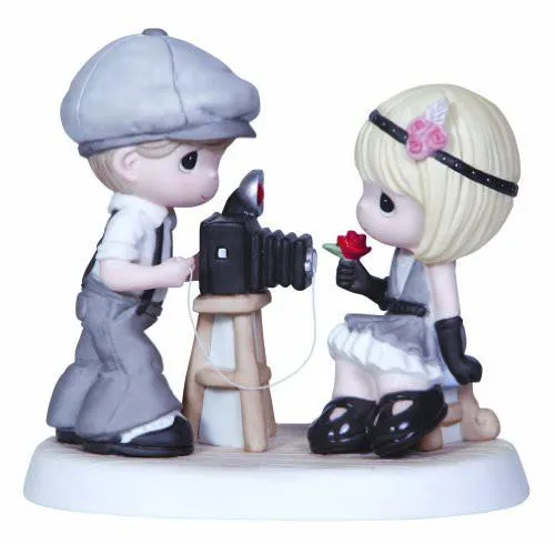 Precious Moments You're Picture Perfect Figurine / Figurine « Tu es parfaite »