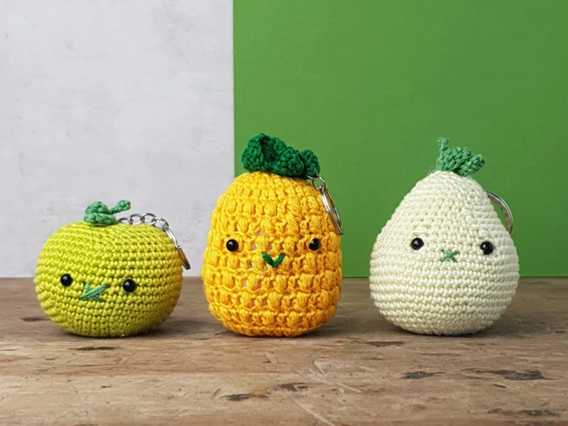 Kit crochet - Pendentif sac / porte clé - Pomme