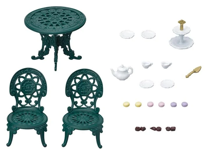 Calico Critters Tea And Treats Figurine Set / Ensemble de figurines Thé et friandises