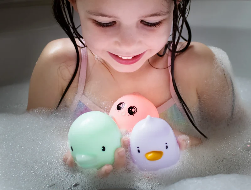 LumiSplash Glowing Bath Toys - 3 Pack