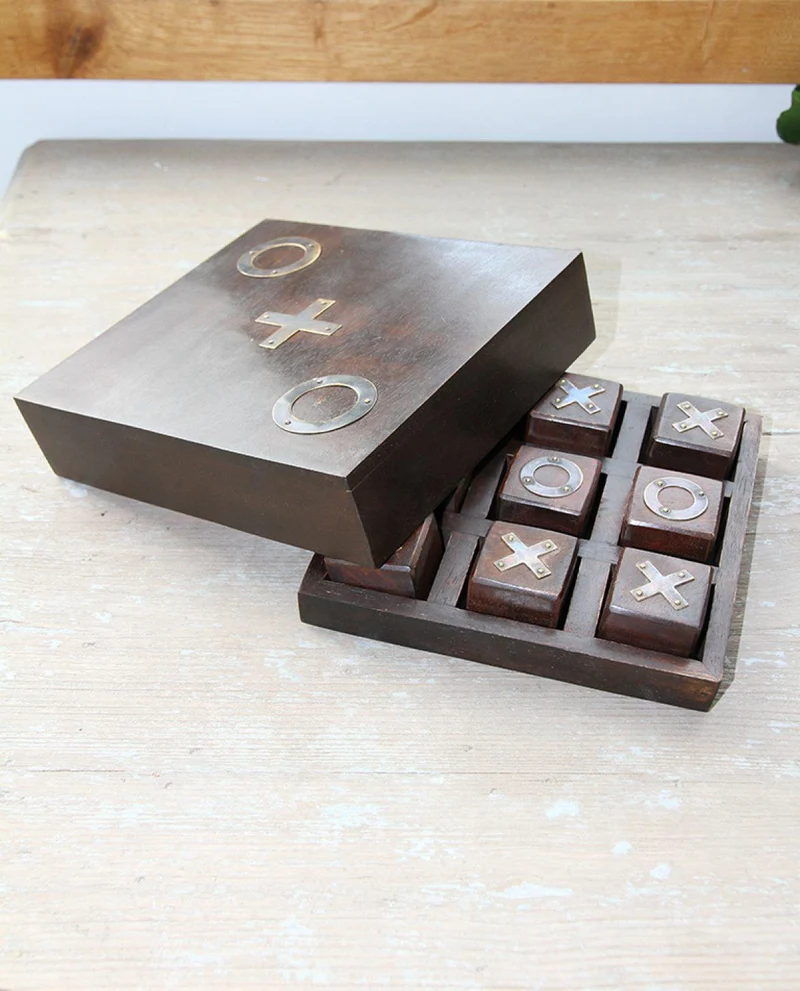 Wooden Tic-Tac-Toe "OXO" en bois