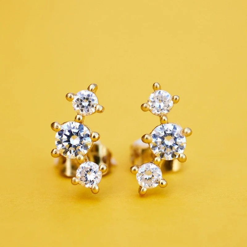Gold Estrella Stud Earrings PuraVida