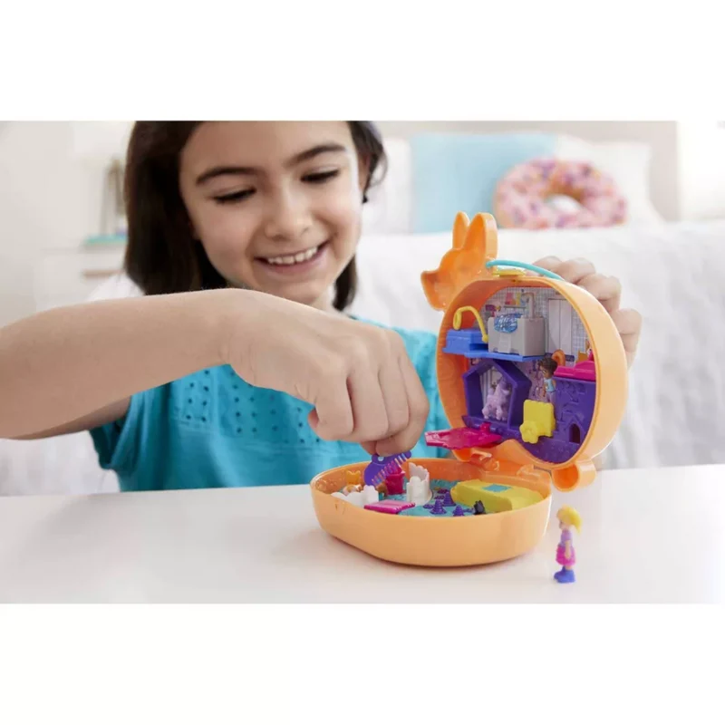 Polly Pocket Corgi Cuddles Pet Hotel Compact