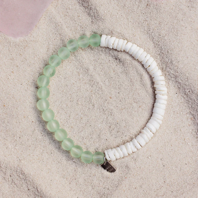 Puka Shell and Frosted Bead Stretch Bracelet PuraVida