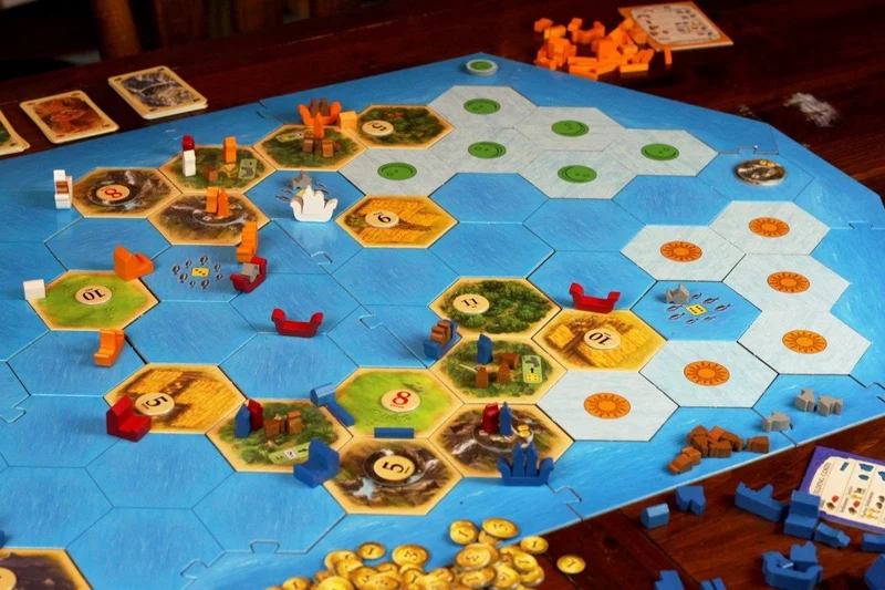 Catan: Explorers and Pirates Expansion