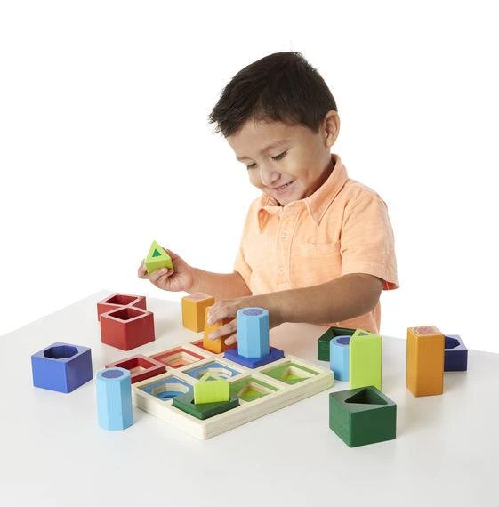 Melissa & Doug Sorting Shapes / Tri des formes
