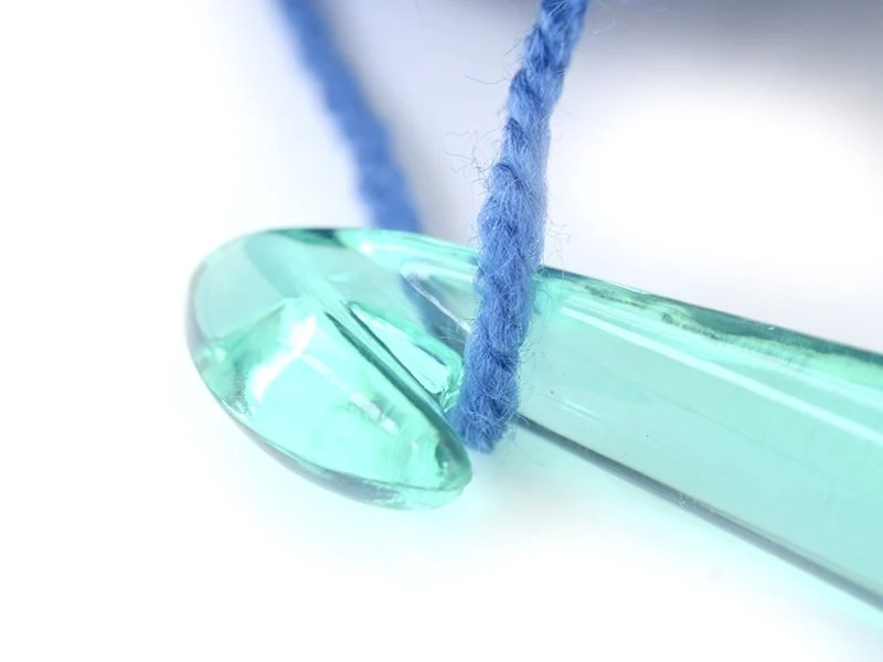 Crochet fluo 12 mm - Plastique